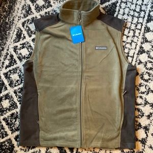 Columbia men’s zip up vest